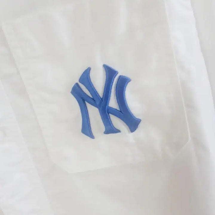 [SOLD OUT] MLB 뉴욕양키스 여성화이트셔츠
