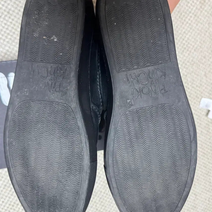 [SOLD OUT] 킨치 피노키 VEIN 301 270