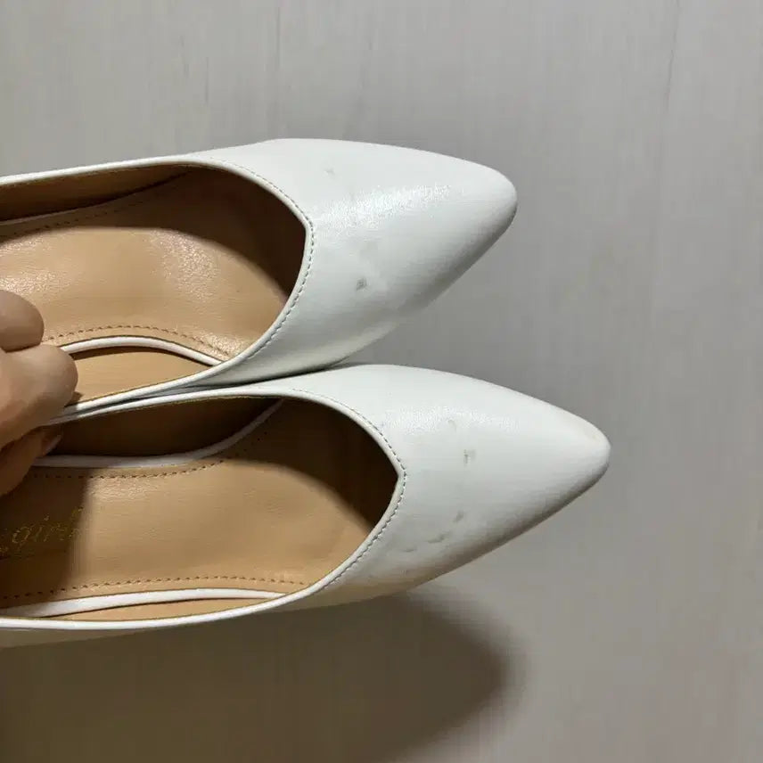 [BUNJANG] White Charm Wedding Shoes / 화이트 참 웨딩슈즈