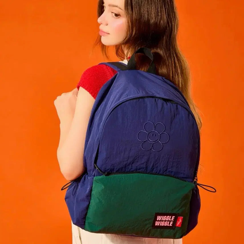 [BUNJANG] Wiggle Wiggle Flower Pattern Backpack / 새상품 위글위글 백팩