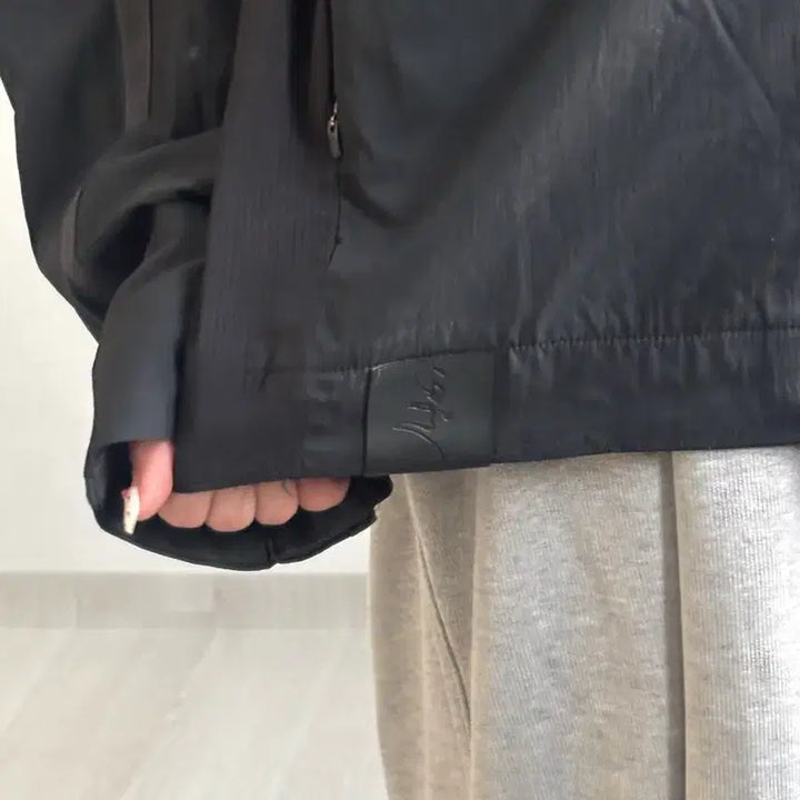 [SOLD OUT] 아디다스 바람막이 M