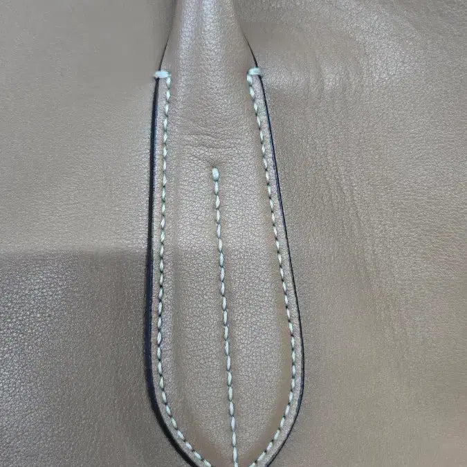 [SOLD OUT] vunque 분크 필로타 쇼퍼백 카멜