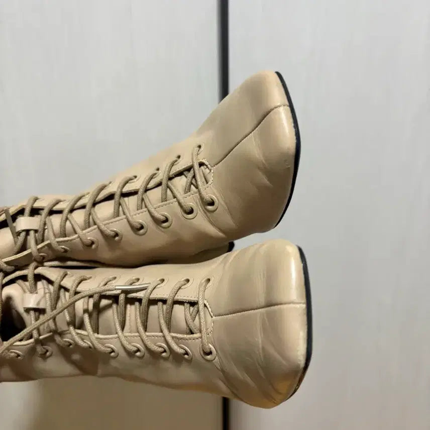 [BUNJANG] ZARA Lace-Up Ankle Boots Beige / 자라 레이스업 앵클 부츠 베이지