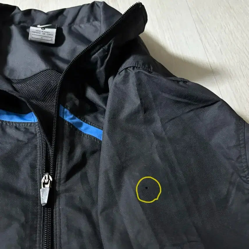 [SOLD OUT] 나이키 바람막이 L