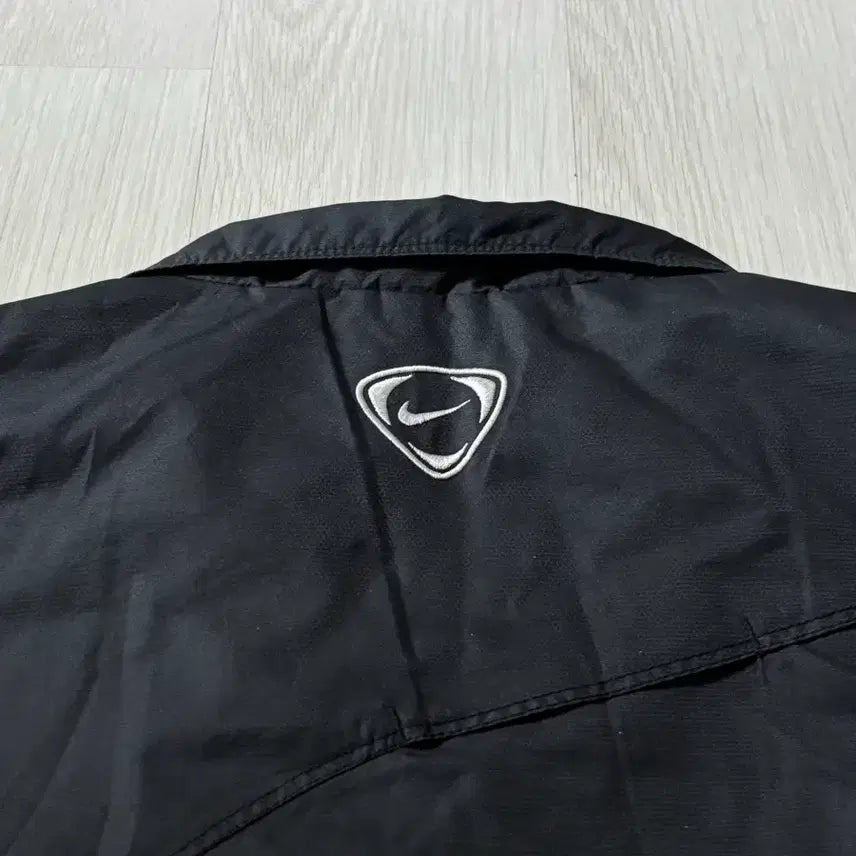 [SOLD OUT] 나이키 바람막이 L