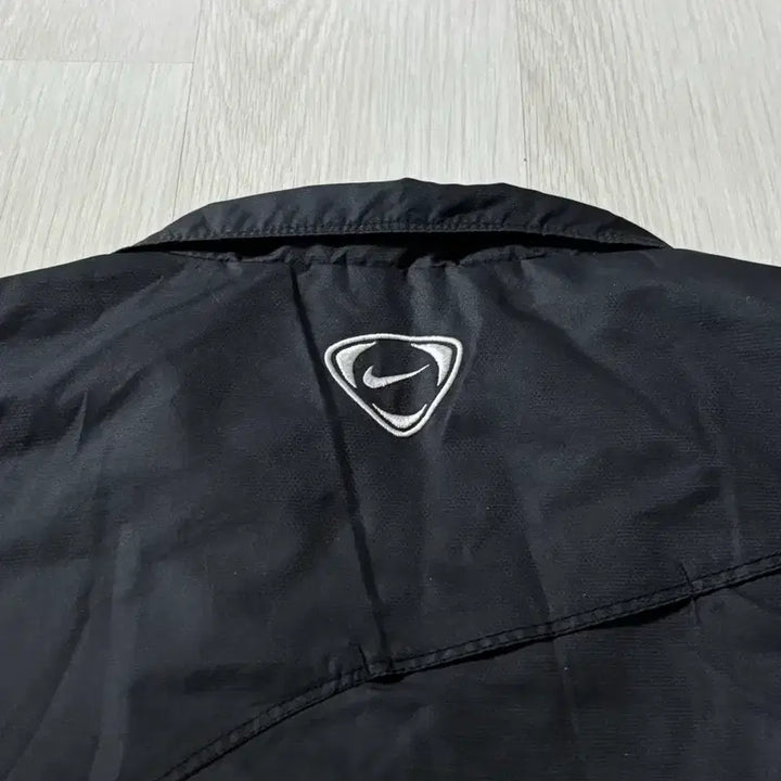 [SOLD OUT] 나이키 바람막이 L