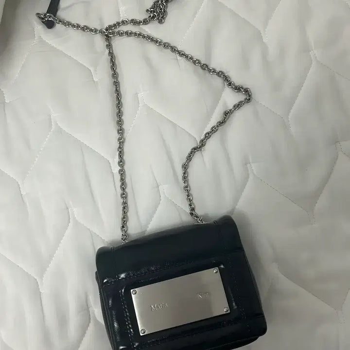 [BUNJANG] Matin Kim Chain Crossbody Bag / 마뗑킴 체인 크로스백