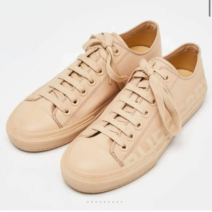 [BUNJANG] Burberry Logo Print Canvas Sneakers Beige (Size 36.5) / 버버리 / 로고프린트 컨버스 스니커즈베이지 / 36.5 사이즈 팝니다