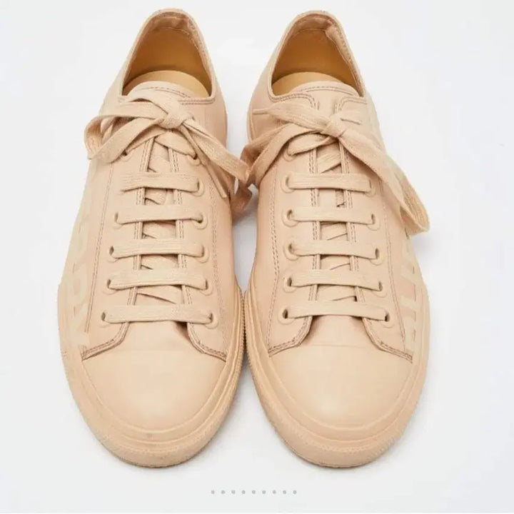[BUNJANG] Burberry Logo Print Canvas Sneakers Beige (Size 36.5) / 버버리 / 로고프린트 컨버스 스니커즈베이지 / 36.5 사이즈 팝니다