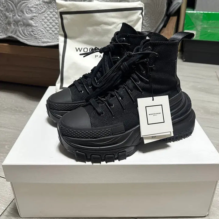 [BUNJANG] Wooyoungmi Double Lace High-Top Sneakers / 우영미 더블레이스 하이탑 블랙