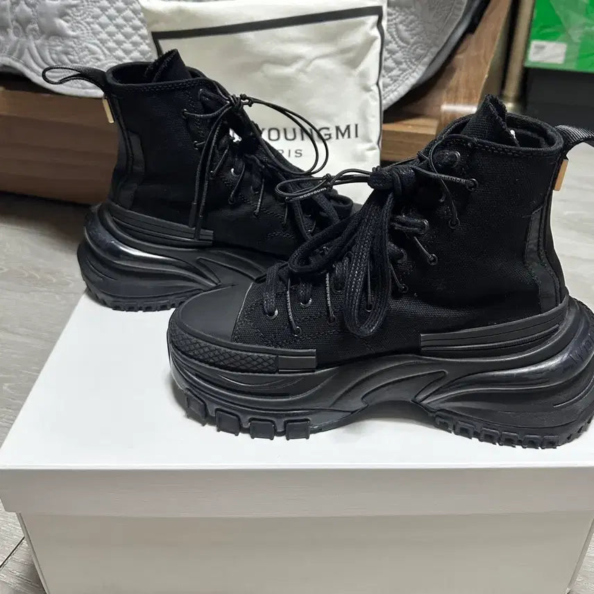 [BUNJANG] Wooyoungmi Double Lace High-Top Sneakers / 우영미 더블레이스 하이탑 블랙