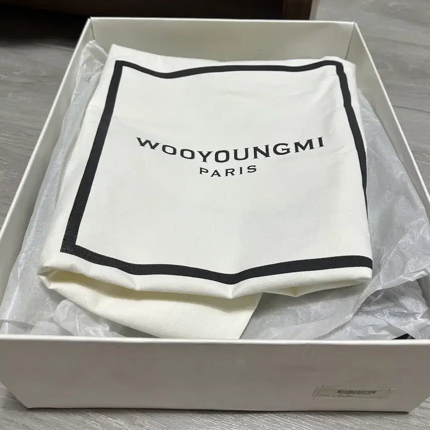 [BUNJANG] Wooyoungmi Double Lace High-Top Sneakers / 우영미 더블레이스 하이탑 블랙