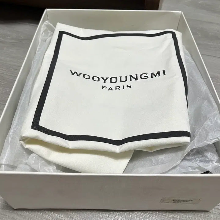 [BUNJANG] Wooyoungmi Double Lace High-Top Sneakers / 우영미 더블레이스 하이탑 블랙