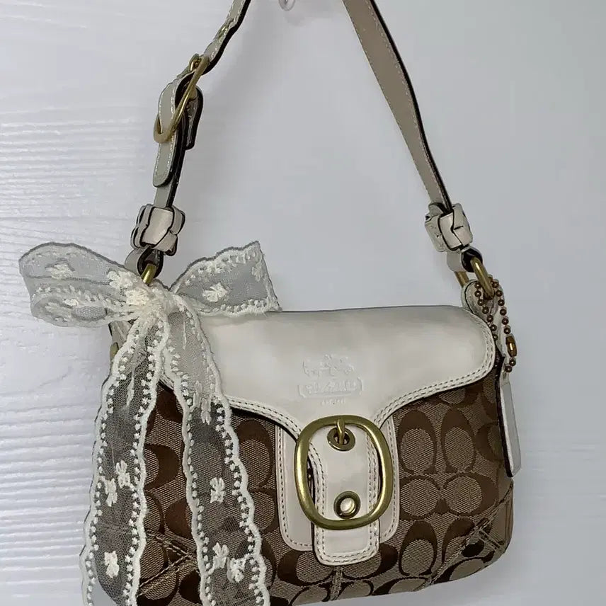[BUNJANG] Coach Y2K White Mini Shoulder Bag / 
