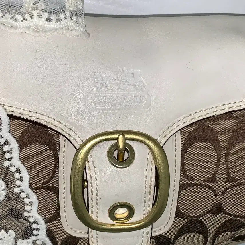 [BUNJANG] Coach Y2K White Mini Shoulder Bag / 