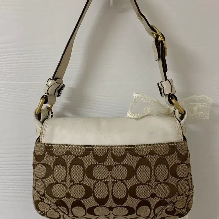 [BUNJANG] Coach Y2K White Mini Shoulder Bag / 