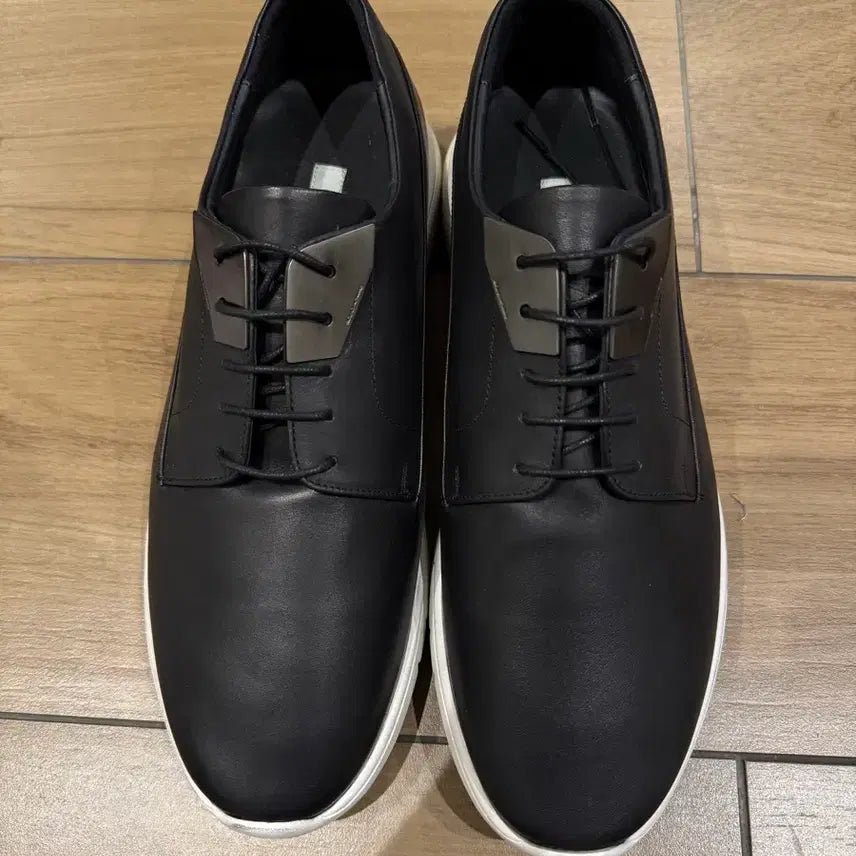 [BUNJANG] Solid Homme Sneakers / 솔리드옴므 스니커즈