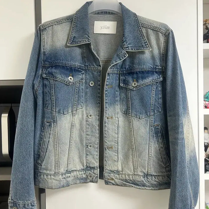 [BUNJANG] yiyae Denim Jacket (Size M) / yiyae 데님 자켓 ( M사이즈 )
