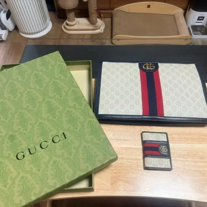[BUNJANG] Gucci Ophidia Korea Exclusive Limited Edition Clutch / 구찌  오피디아 리미티드 한정판 코리아 익스클루시브 클러치