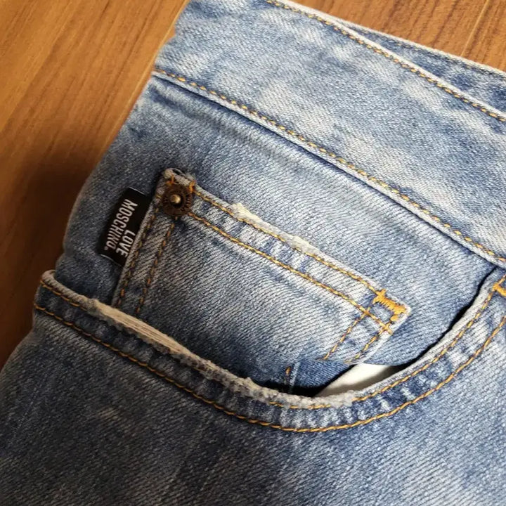 [BUNJANG] Moschino Denim Jeans / 모스키노 데미지 청바지 32