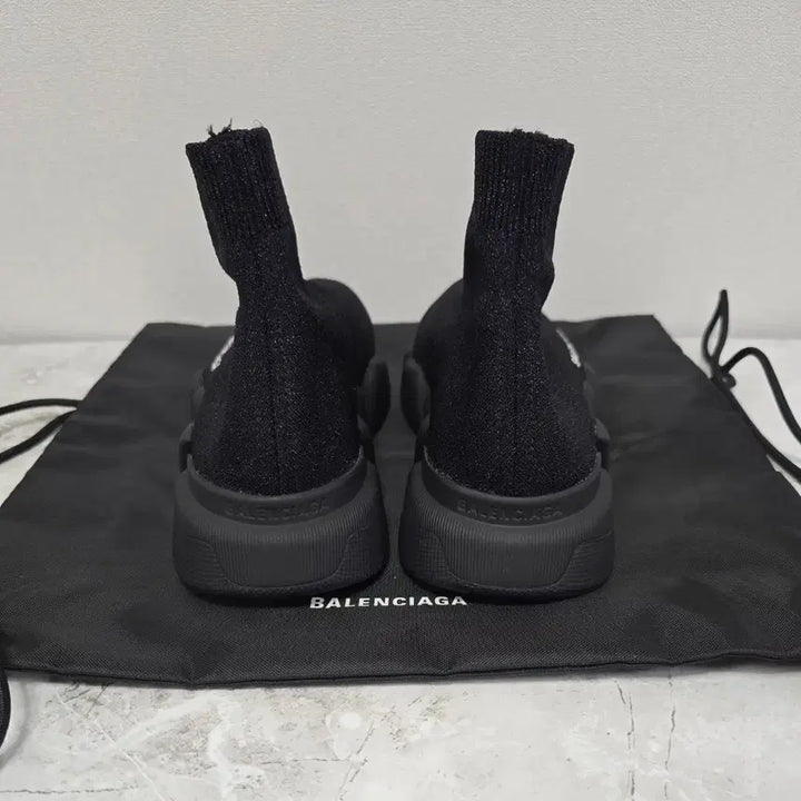[BUNJANG] Balenciaga Speedrunner 2.0 Sneakers (Black) / 발렌시아가 스피드러너 2.0 스니커즈 신발 38사이즈 250 255 블랙