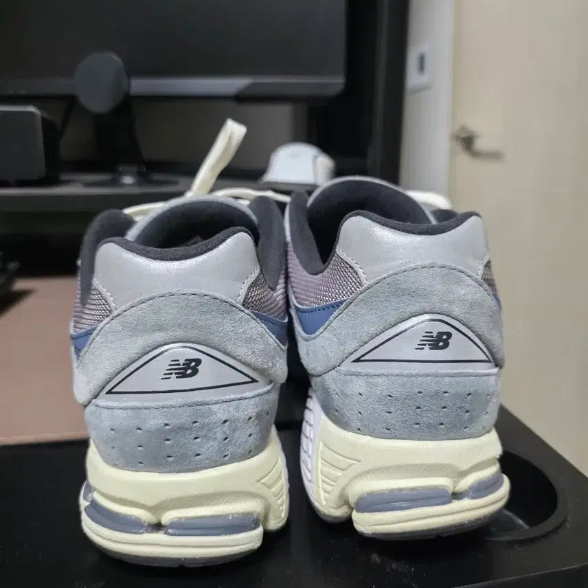 [SOLD OUT] 뉴발란스 2002 자운드 스톰블루 290사이즈