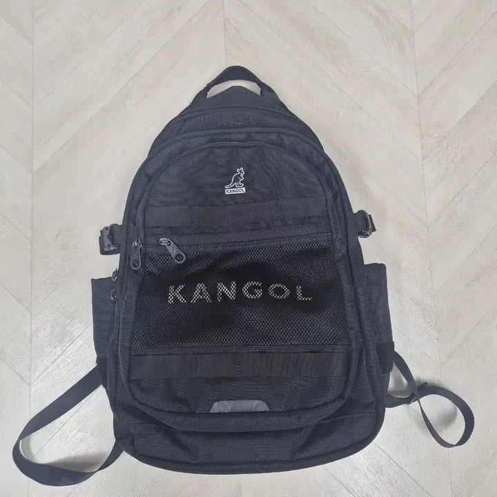 [BUNJANG] Kangol Icon Backpack 1422 Black / 캉골 백팩