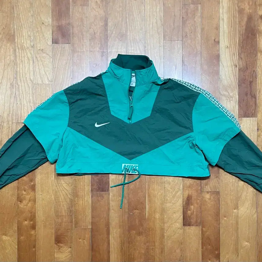 [BUNJANG] Nike NSW Cropped Track Suit Jacket / [미착용 새상품] 나이키 여성 NSW 크롭 트랙수트 자켓