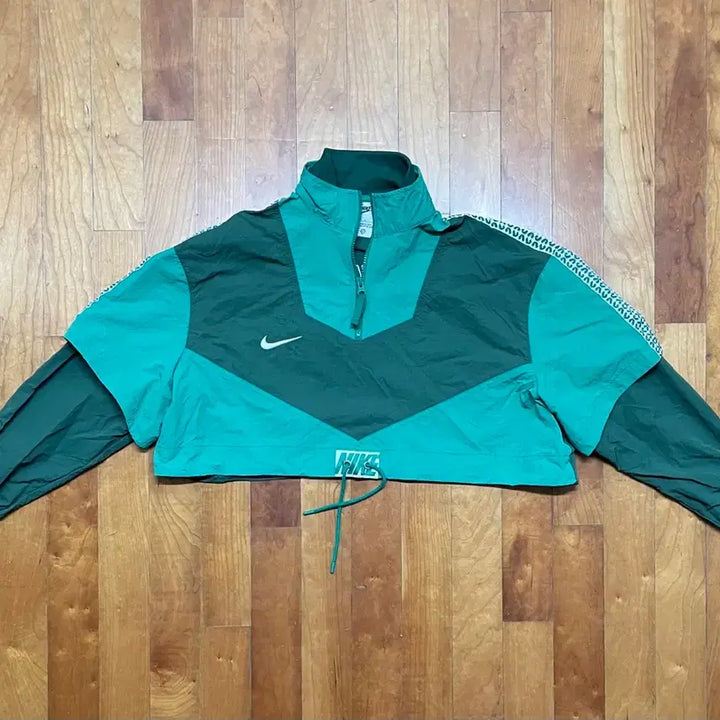 [BUNJANG] Nike NSW Cropped Track Suit Jacket / [미착용 새상품] 나이키 여성 NSW 크롭 트랙수트 자켓