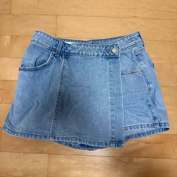 [BUNJANG] ZARA Denim Wrap Skirt S / ZARA 데님 랩 스커트 S (치마바지)