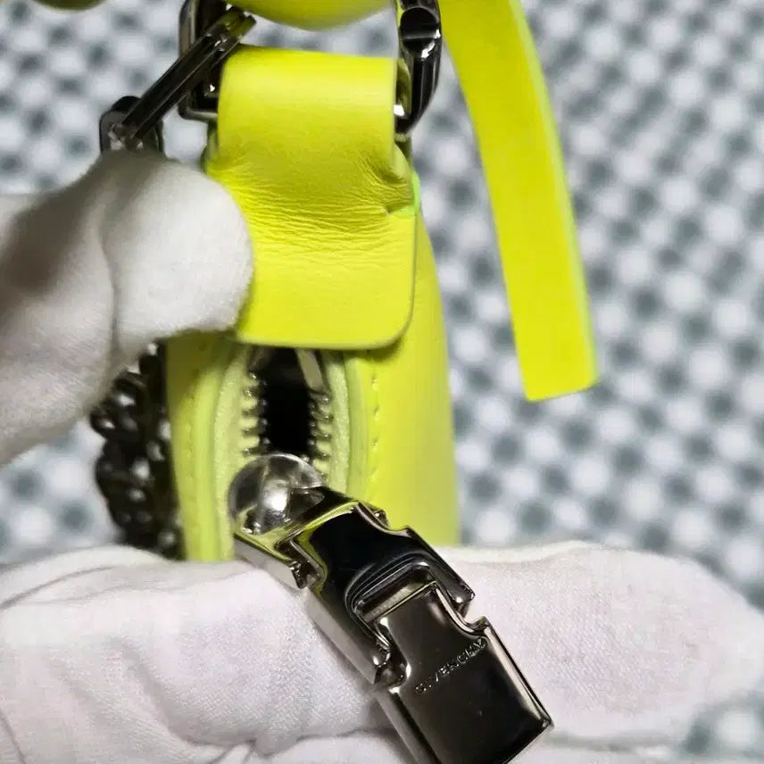 [BUNJANG] Givenchy Hobo Shoulder Bag Fluorescent Yellow / 지방시 호보 숄더백 형광 옐로우
