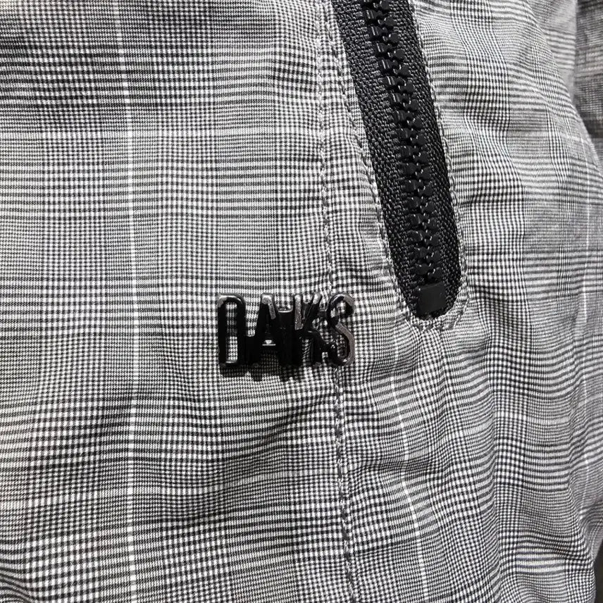 [BUNJANG] Daks Golf Checkered Lightweight Windbreaker Jacket / 닥스 골프 잔체크 경량 바람막이 자켓 110
