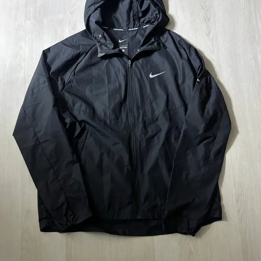 [SOLD OUT] 나이키 러닝 바람막이 L