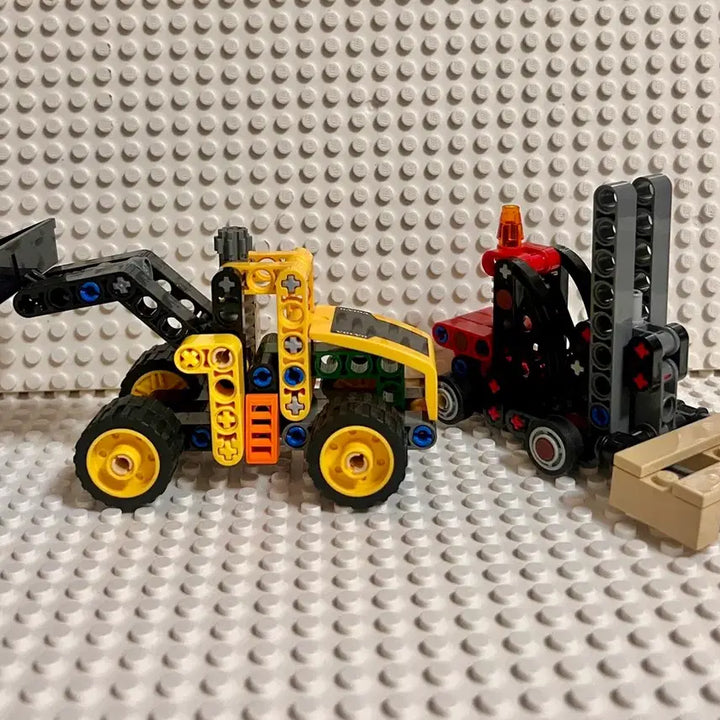 [BUNJANG] Lego Technic Small Construction Equipment Bundle Set / 레고 테크닉 소형 중장비 (조립 소장품)