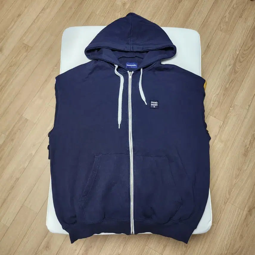 [SOLD OUT] 무아무아 시그니처 콤비 후드 집업
