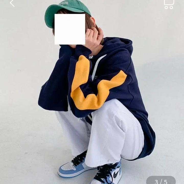 [SOLD OUT] 무아무아 시그니처 콤비 후드 집업