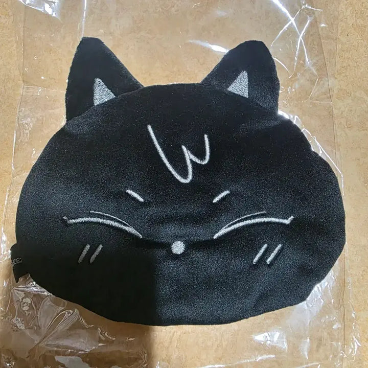 [BUNJANG] Anitiz Sandeok Face Pouch Bag / 애니티즈 얼굴 파우치백 (산덕이)