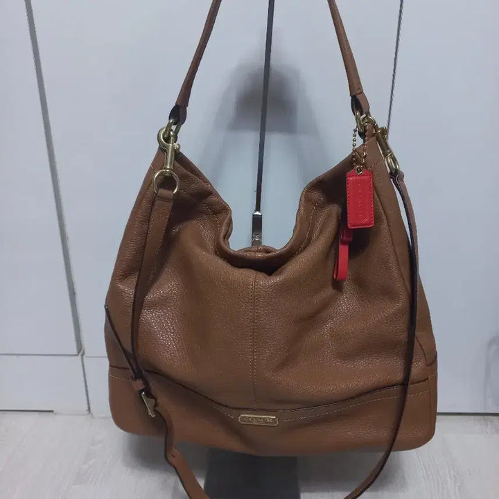 [BUNJANG] Coach Hobo Shoulder Crossbody Bag Camel / 코치 호보백 숄더백 크로스백. 카멜
