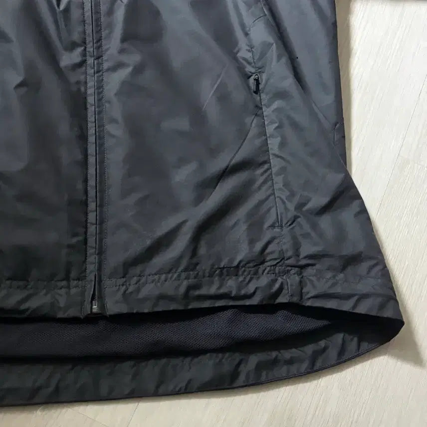 [SOLD OUT] 나이키 바람막이 M