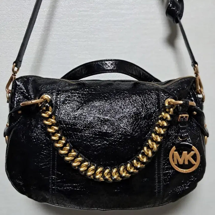 [BUNJANG] Michael Kors Enamel Chain Shoulder Bag / 마이클코어스 가방 블랙 에나멜 체인 숄더백 크로스백