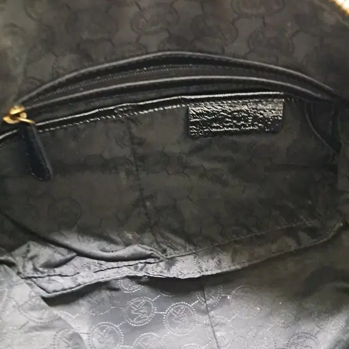 [BUNJANG] Michael Kors Enamel Chain Shoulder Bag / 마이클코어스 가방 블랙 에나멜 체인 숄더백 크로스백