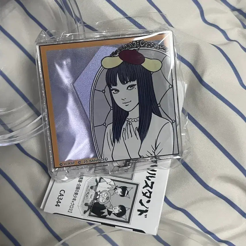 [BUNJANG] Sanrio Itojunji Acrylic Stand Tomie Pompompurin / 산리오 이토준지 아크릴 스탠드 가챠 토미에 폼폼푸린
