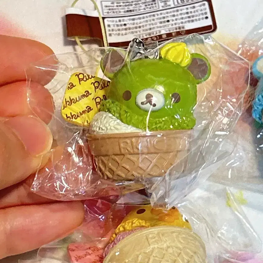 [BUNJANG] Rilakkuma Ice Cream Keychain / 리락쿠마 고전 아이스크림 키링