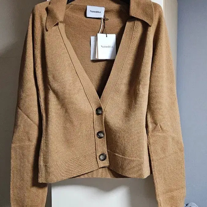 [BUNJANG] Nanushka Brown Cardigan Knit / Nanushka 나누슈카 브라운 가디건 니트 정품 신품 80만짜리