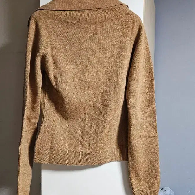 [BUNJANG] Nanushka Brown Cardigan Knit / Nanushka 나누슈카 브라운 가디건 니트 정품 신품 80만짜리