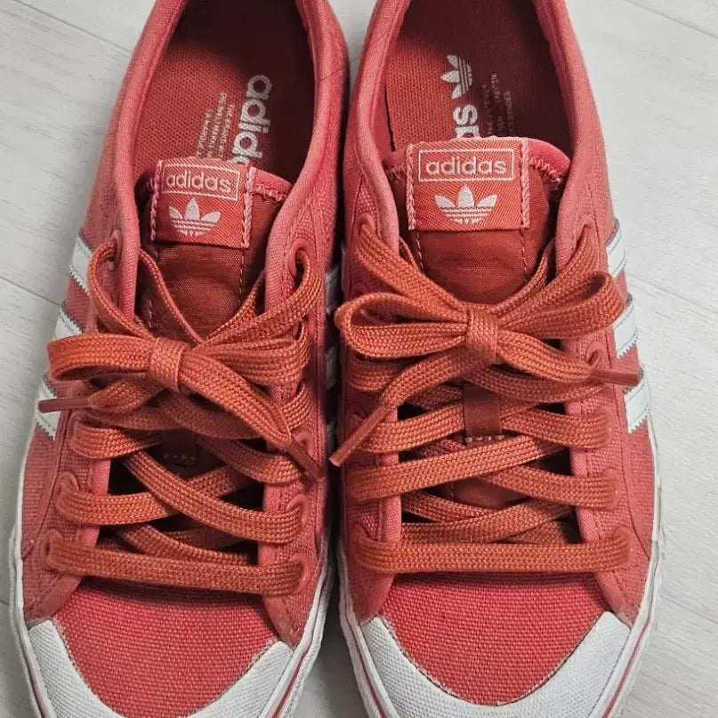 [BUNJANG] Adidas Nizza Trefoil Canvas Sneakers Coral / 아디다스 니짜 트레포일 캔버스 스니커즈 코랄