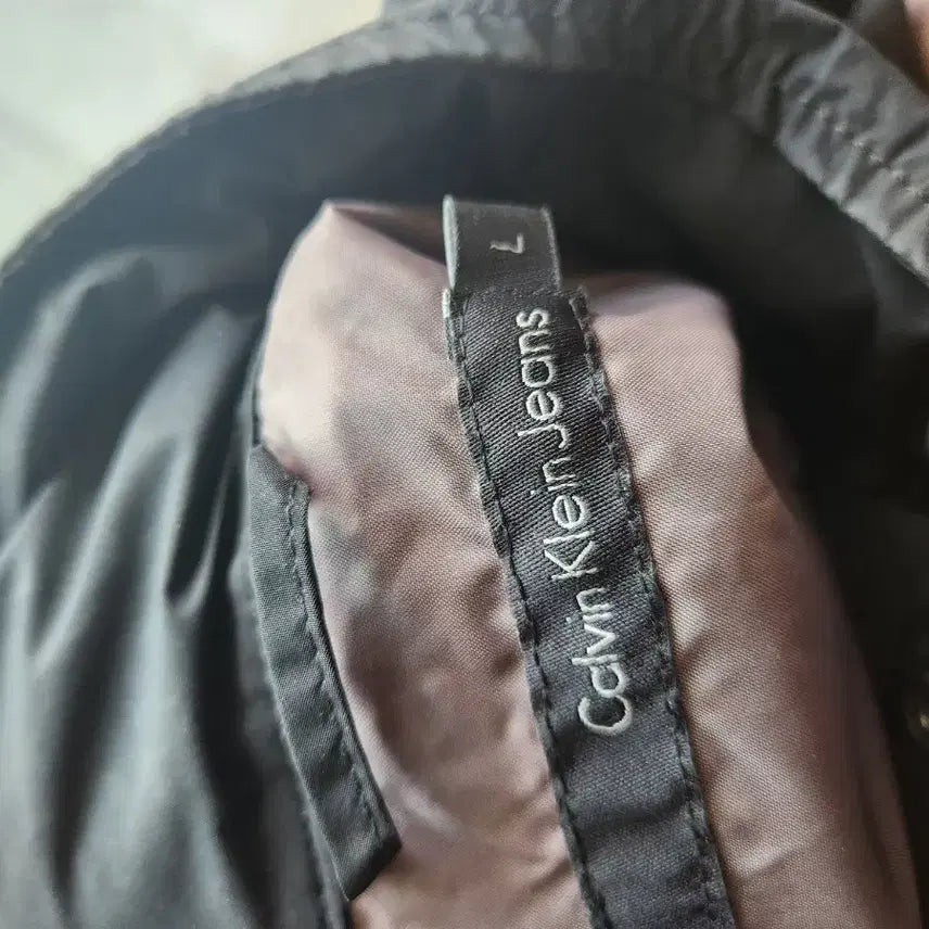 [BUNJANG] Calvin Klein High-Neck Technical Jacket L / 켈빈클라인 하이넥 테크니컬 자켓 L