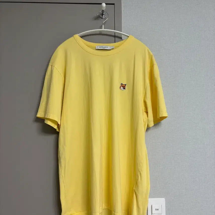 [SOLD OUT] 메종키츠네 폭스 자수 옐로우 반팔티 XL (실착1번)