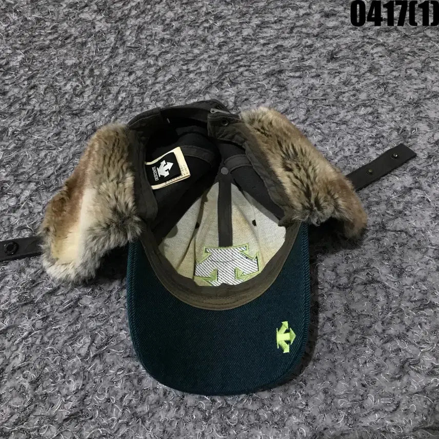 [BUNJANG] Descente Ear Flap Hat Brown/Green / 데상트 귀달이 모자 브라운/그린