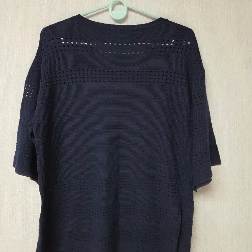 [BUNJANG] Beanpole Navy Punched Detail Short Sleeve Knit / 빈폴 네이비 반팔 니트 펀칭 디테일